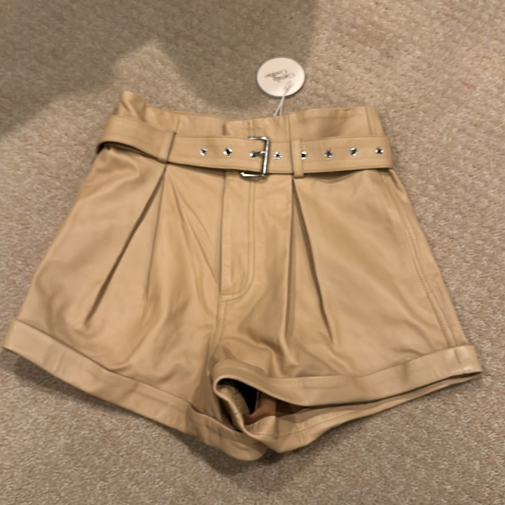 Camila Coelho Azan Real Leather Shorts in Camel Brand New - Picture 2 of 5
